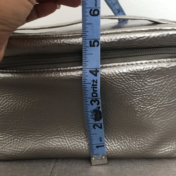 Cosmetic Bag - Picture 8 of 8